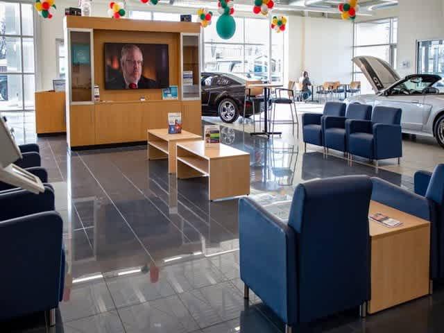 used 2021 Chevrolet Equinox car, priced at $20,689