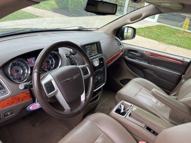used 2015 Chrysler Town & Country car, priced at $8,850