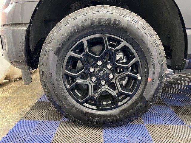 new 2025 Ford F-150 car, priced at $57,162