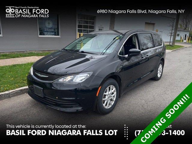 used 2017 Chrysler Pacifica car, priced at $14,990