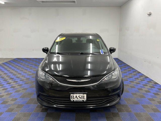 used 2017 Chrysler Pacifica car, priced at $14,990
