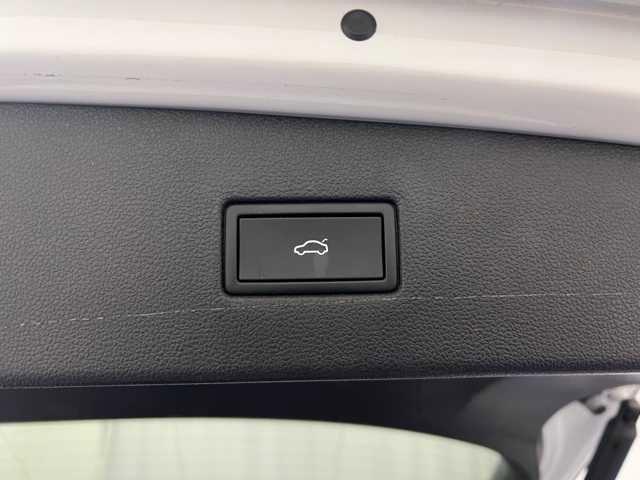 used 2022 Volkswagen Tiguan car, priced at $23,792