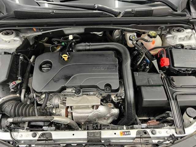 used 2020 Chevrolet Malibu car, priced at $18,700