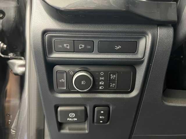 used 2022 Ford F-150 car, priced at $40,350