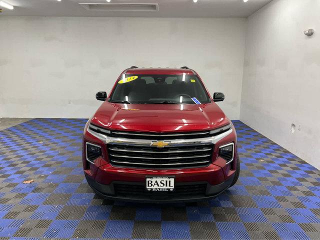 used 2024 Chevrolet Traverse car, priced at $39,500