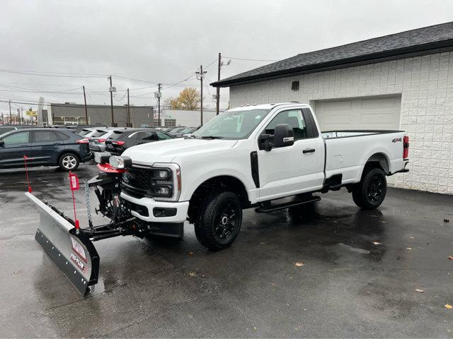 new 2025 Ford F-350 car, priced at $61,688