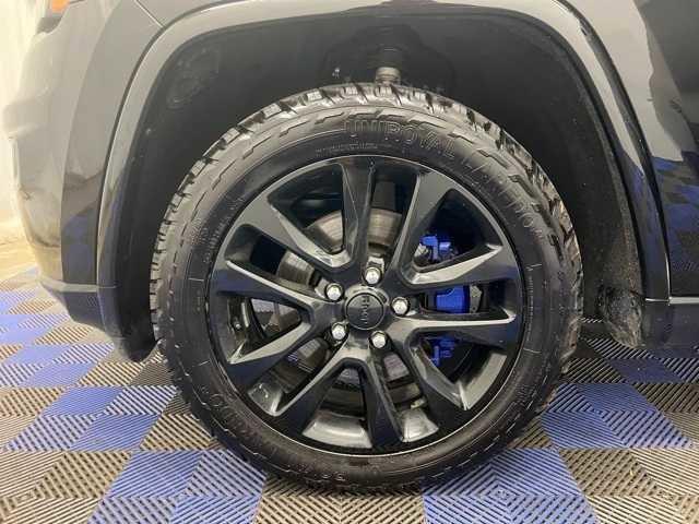 used 2021 Jeep Grand Cherokee car, priced at $26,429