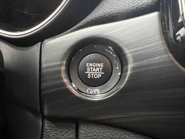 used 2021 Jeep Grand Cherokee car, priced at $26,429
