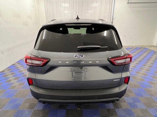 new 2025 Ford Escape car, priced at $35,144