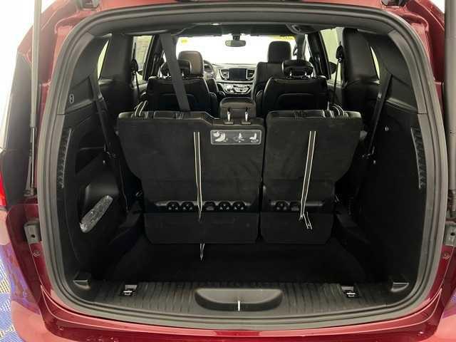 used 2020 Chrysler Pacifica car, priced at $30,300