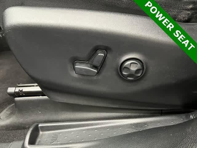 used 2020 Chrysler Pacifica car, priced at $30,300