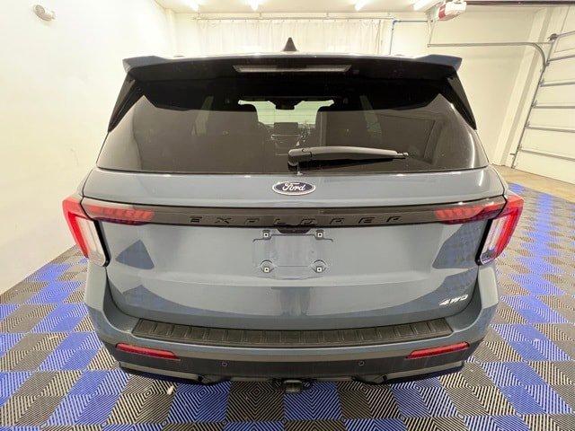 new 2025 Ford Explorer car, priced at $49,180