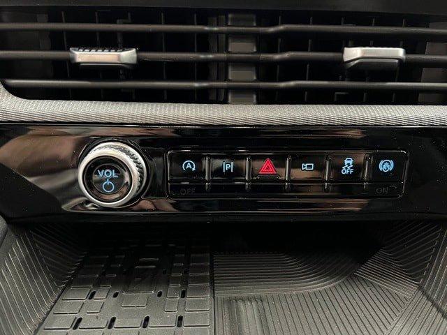 new 2025 Ford Explorer car, priced at $49,180