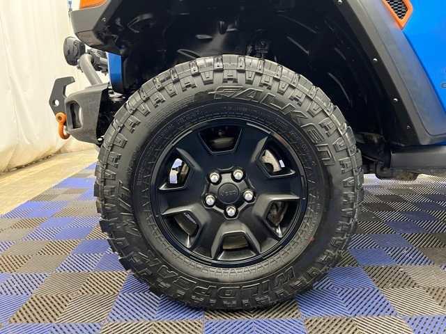 used 2021 Jeep Gladiator car, priced at $35,990