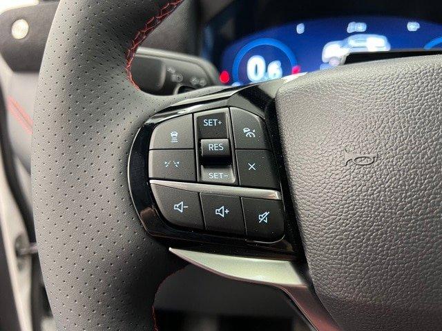 new 2025 Ford Explorer car, priced at $62,999