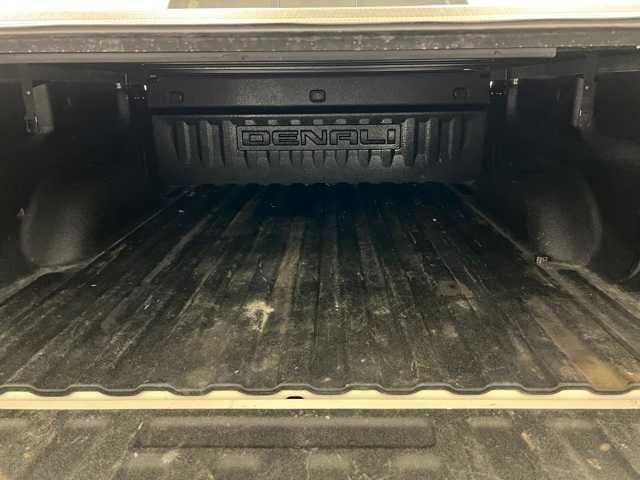 used 2016 GMC Sierra 1500 car, priced at $28,000