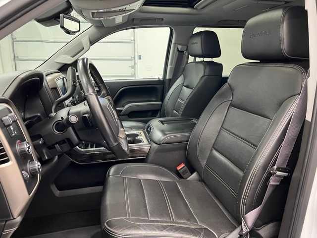 used 2016 GMC Sierra 1500 car, priced at $28,000