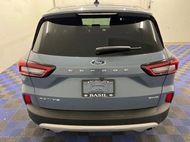 new 2025 Ford Escape car, priced at $28,388