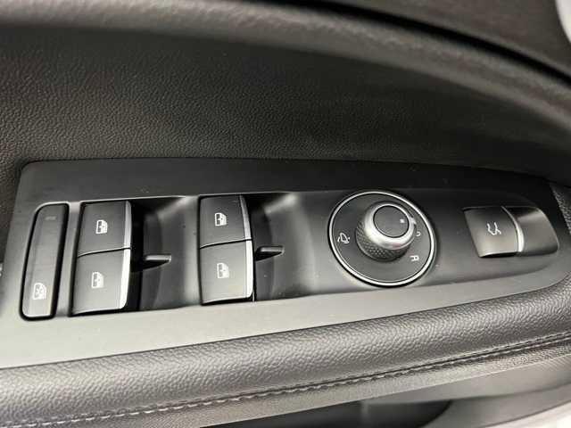 used 2022 Alfa Romeo Stelvio car, priced at $30,628