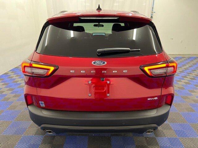 new 2025 Ford Escape car, priced at $32,006