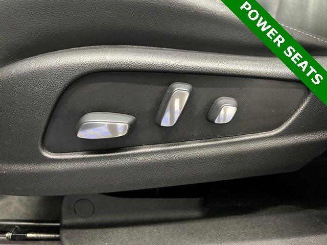 used 2020 Cadillac XT6 car, priced at $28,906