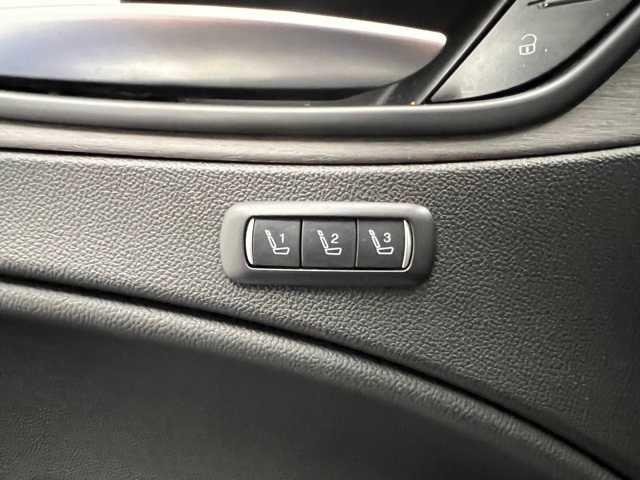 used 2022 Alfa Romeo Stelvio car, priced at $27,600