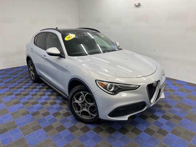 used 2022 Alfa Romeo Stelvio car, priced at $27,600