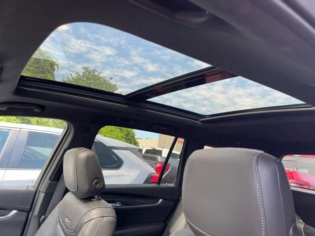 used 2022 Cadillac XT6 car, priced at $38,990