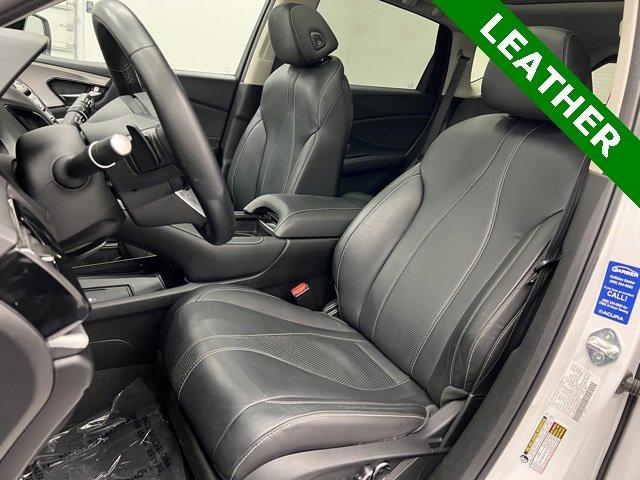 used 2023 Acura RDX car, priced at $40,500