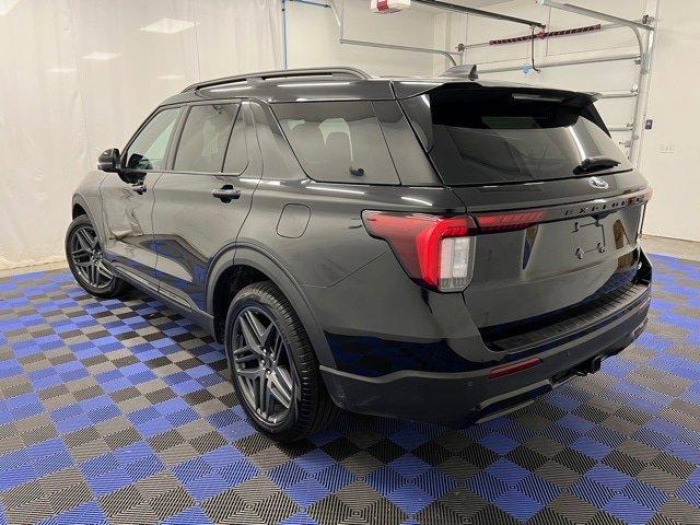 new 2025 Ford Explorer car, priced at $52,740