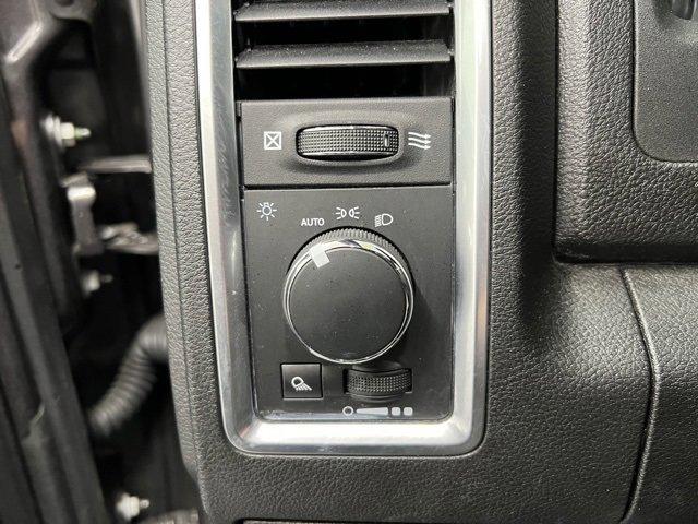 used 2021 Ram 1500 Classic car, priced at $32,850
