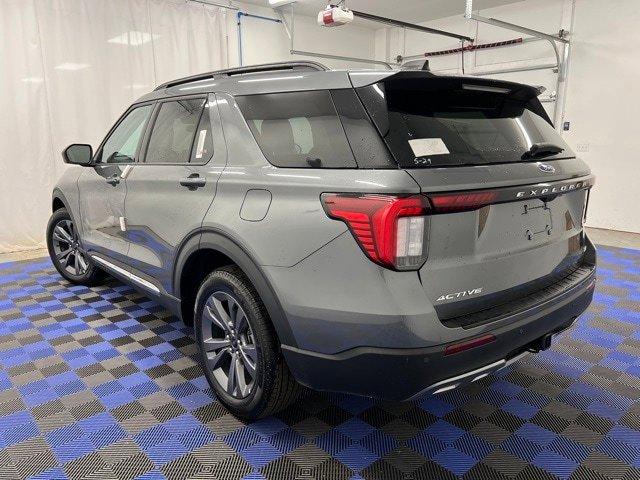 new 2025 Ford Explorer car, priced at $48,450