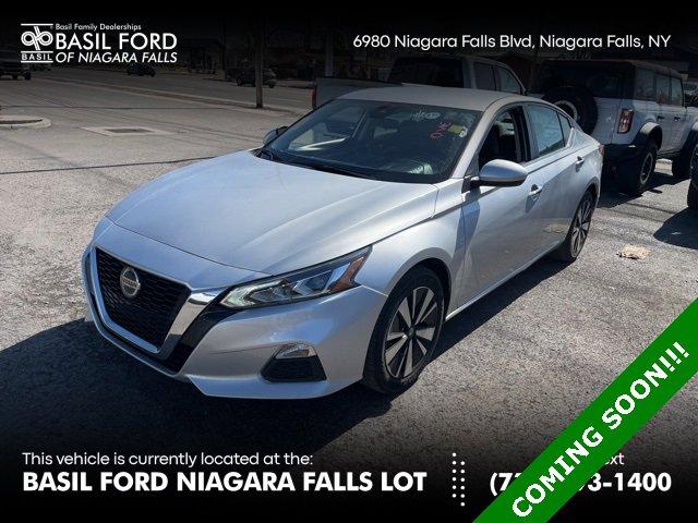 used 2022 Nissan Altima car