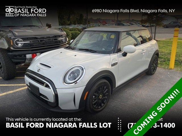 used 2023 MINI Hardtop car, priced at $21,000