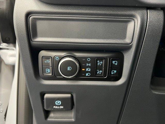 new 2025 Ford F-150 car, priced at $56,370