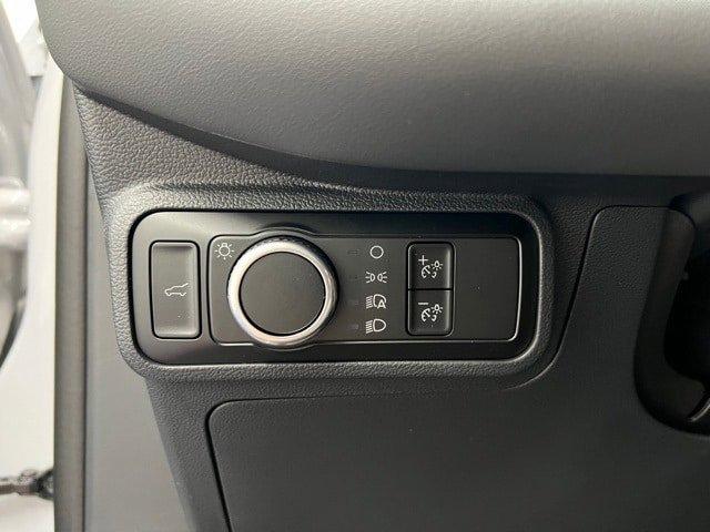 new 2025 Ford Explorer car, priced at $40,580