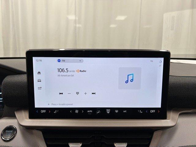 new 2025 Ford Explorer car, priced at $40,580
