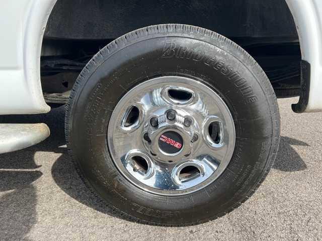 used 2023 GMC Savana 2500 car, priced at $30,306