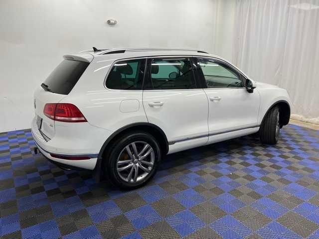 used 2016 Volkswagen Touareg car, priced at $13,990