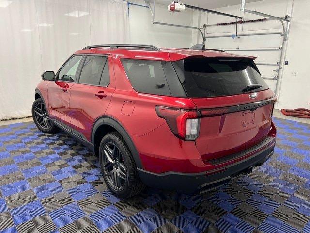 new 2025 Ford Explorer car, priced at $49,060
