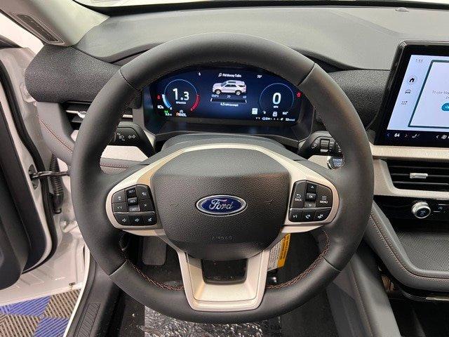 new 2025 Ford Explorer car, priced at $41,293