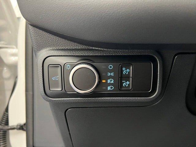 new 2025 Ford Explorer car, priced at $41,293