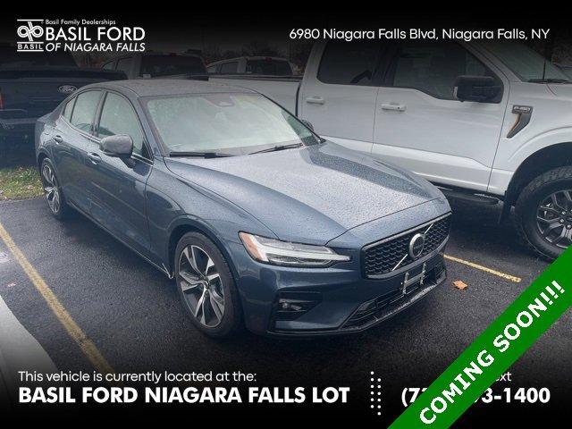 used 2024 Volvo S60 car