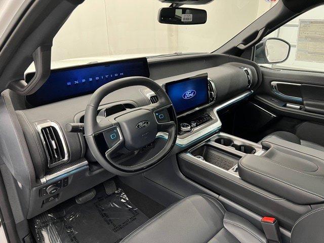 new 2025 Ford Expedition Max car, priced at $87,595