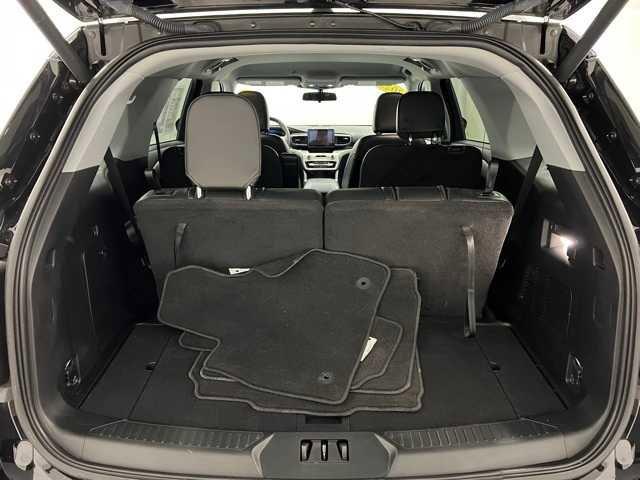 used 2023 Ford Explorer car, priced at $33,999