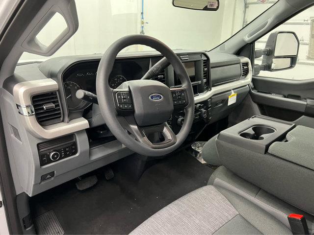new 2025 Ford F-250 car, priced at $53,359
