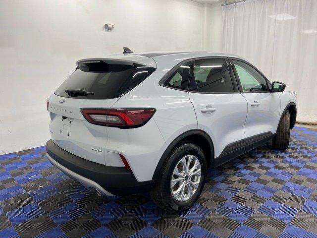 new 2025 Ford Escape car, priced at $28,615