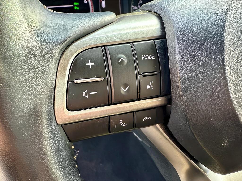 used 2023 Lexus GX 460 car, priced at $66,799