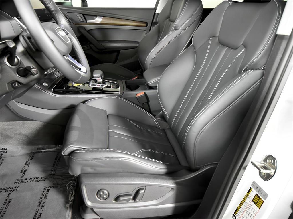 used 2024 Audi Q5 e car, priced at $52,799