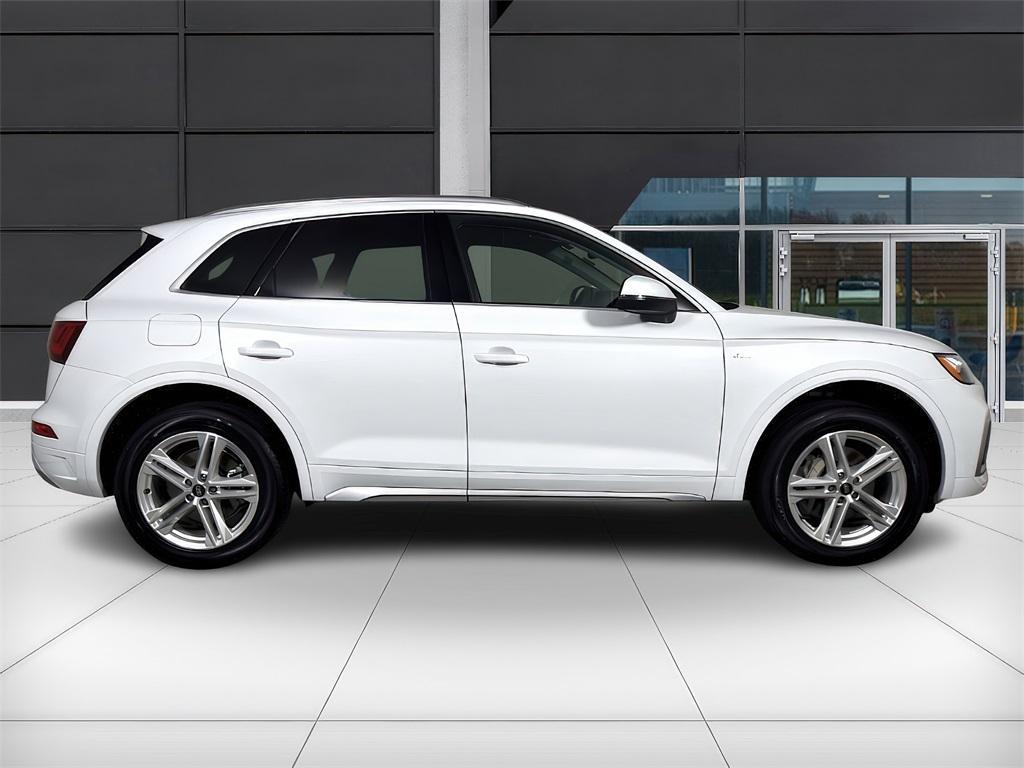 used 2024 Audi Q5 e car, priced at $52,799